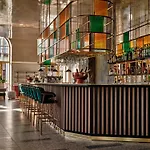 Ξενοδοχείο Moevenpick Grand 4*