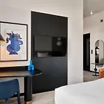 Moevenpick Grand Ξενοδοχείο 4*
