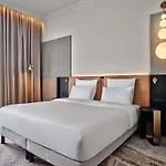 Moevenpick Grand Ξενοδοχείο 4*