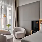 Moevenpick Grand מלון 4*