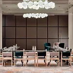 Moevenpick Grand