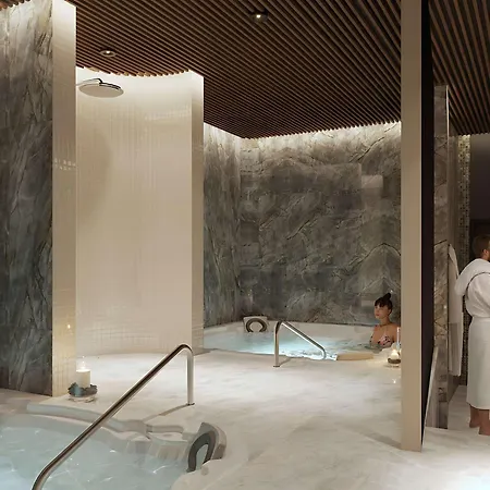 Moevenpick Grand