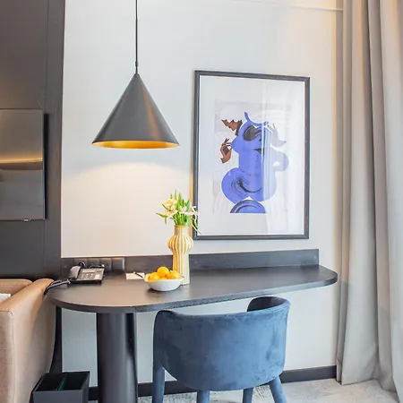 Hotel Moevenpick Grand 4*