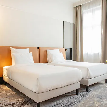 Moevenpick Grand 4*
