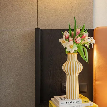 Moevenpick Grand Hotel