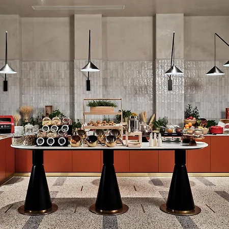 Moevenpick Grand Hotel 4*