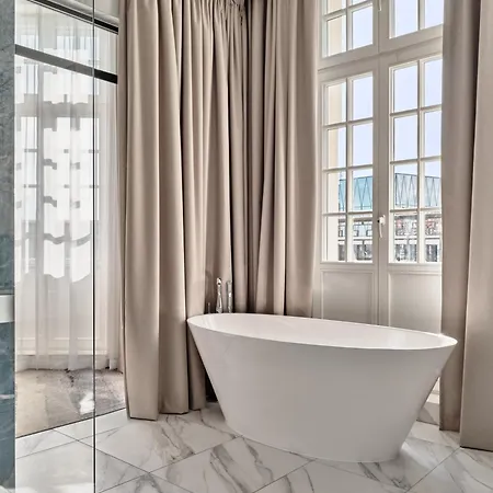 Moevenpick Grand 4* ורוצלב