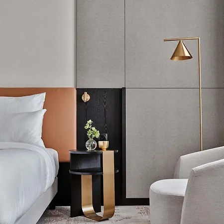 Moevenpick Grand Hotel