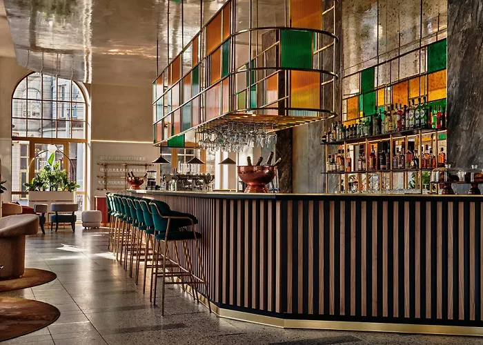 Hotel Mövenpick Grand 4*