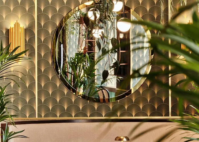 Moevenpick Grand فندق فروتسواف