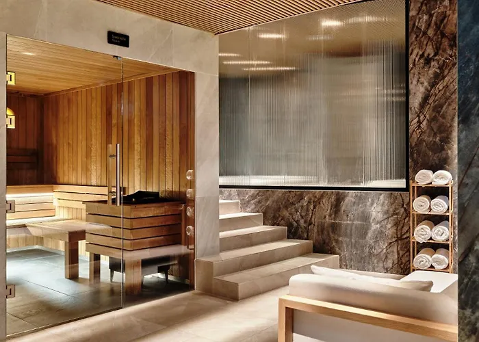 Hotel Mövenpick Grand